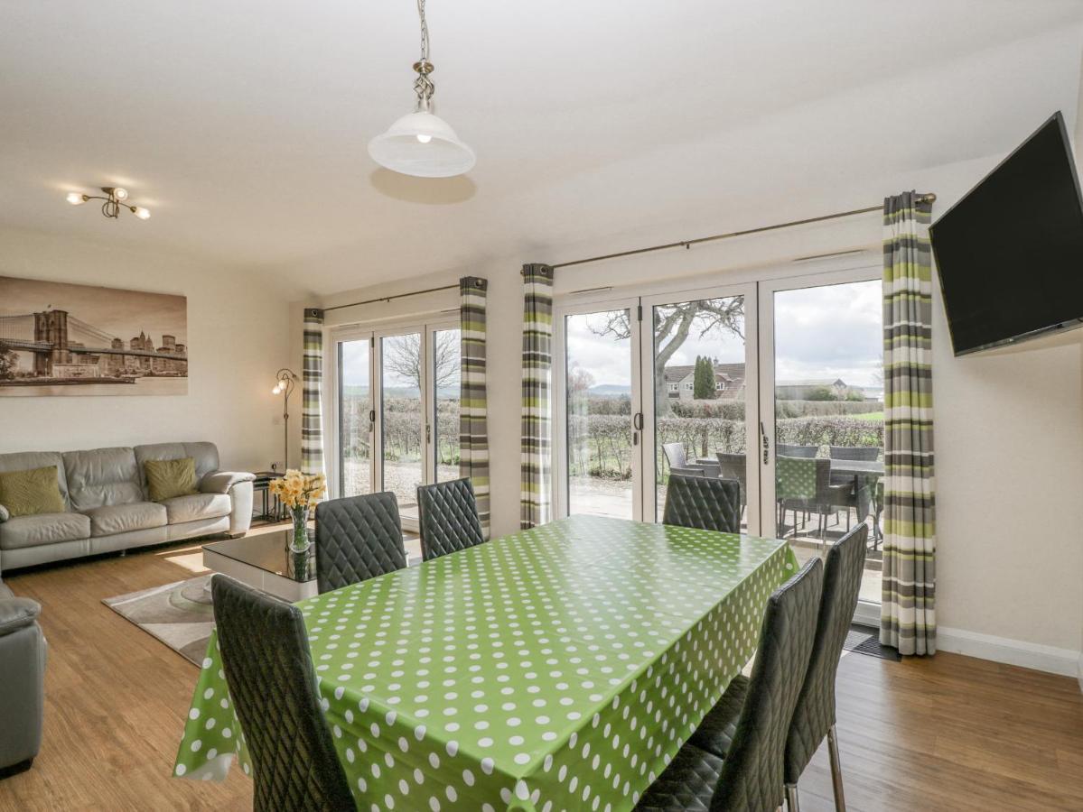 Rectory Farm Lodge Queen Camel 외부 사진